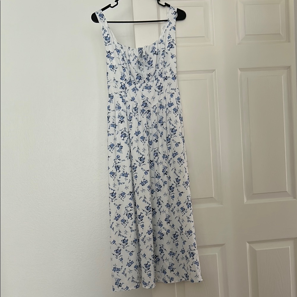 Cupshe Blue Floral Smocked Dress
